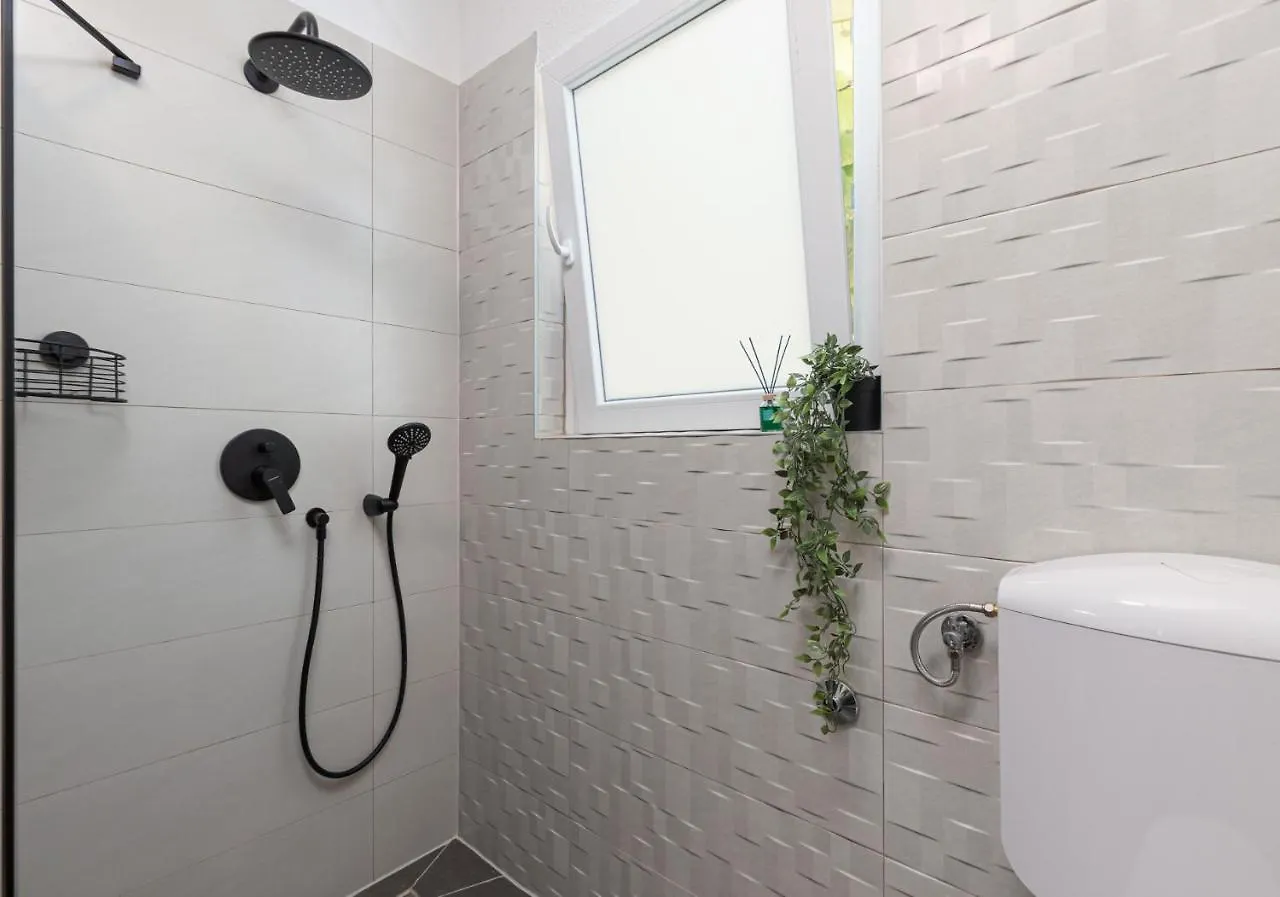 Cukerina Apartment With Whirpool & Sauna Poreč