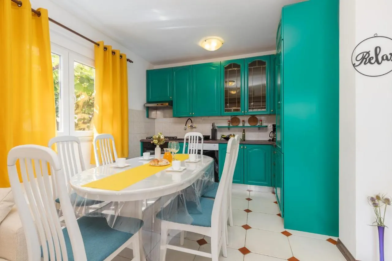 Cukerina Apartment With Whirpool & Sauna Poreč Croácia