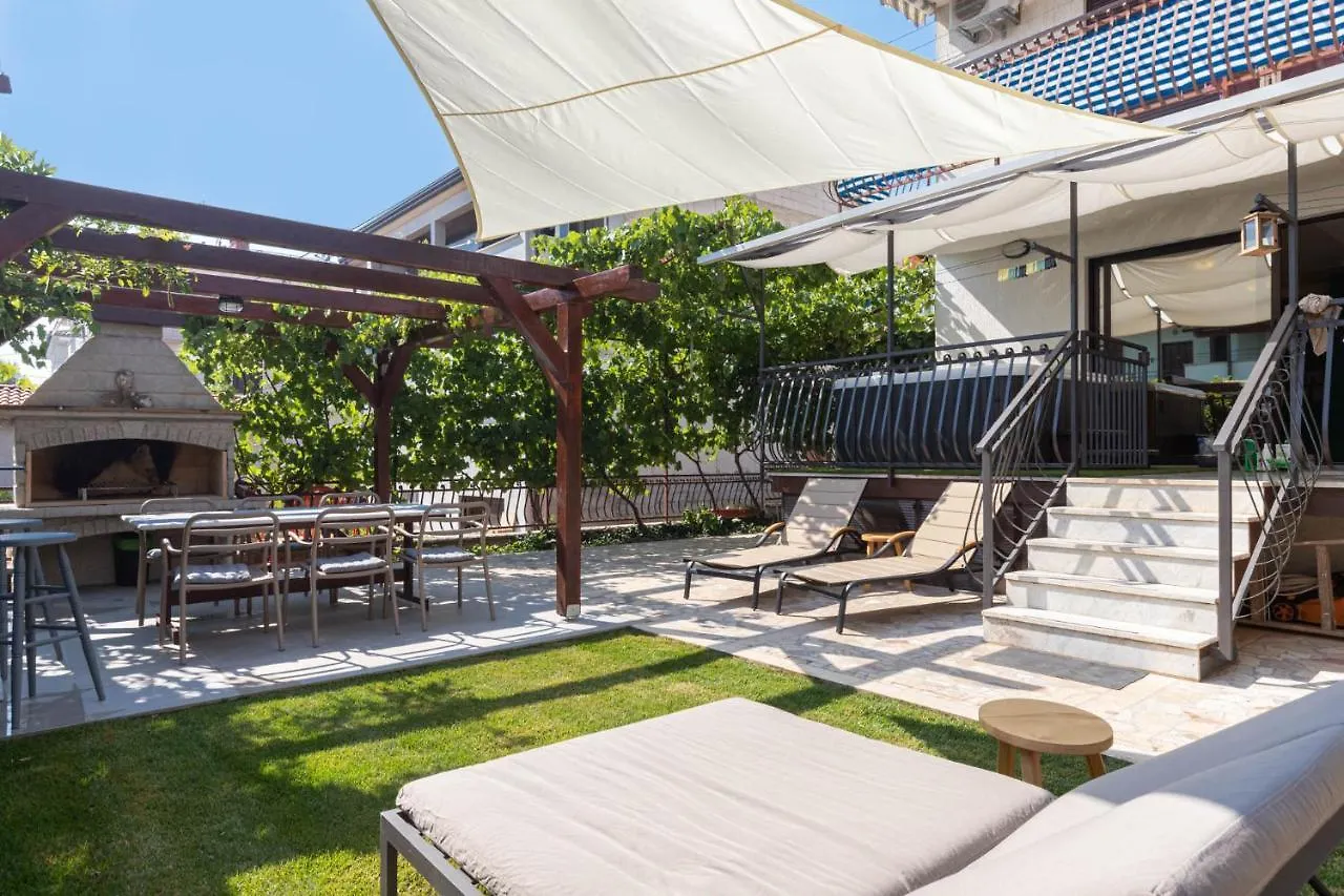 Cukerina Apartment With Whirpool & Sauna Poreč Croácia